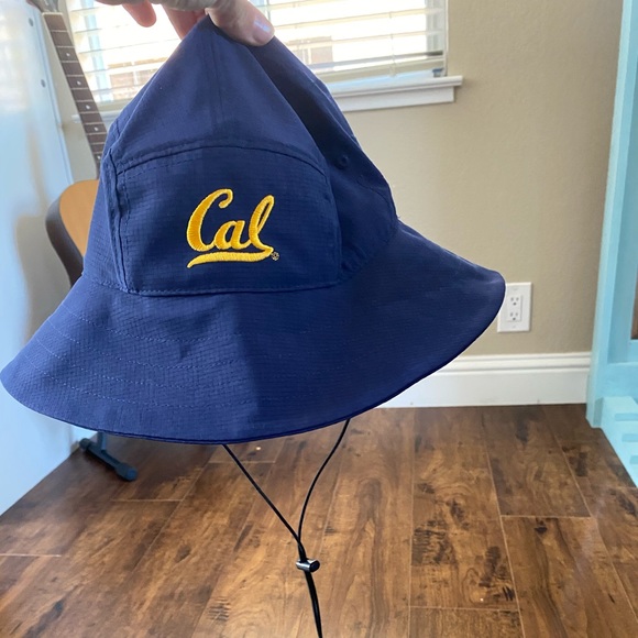 Cal Berkeley Bucket Sun Hat 